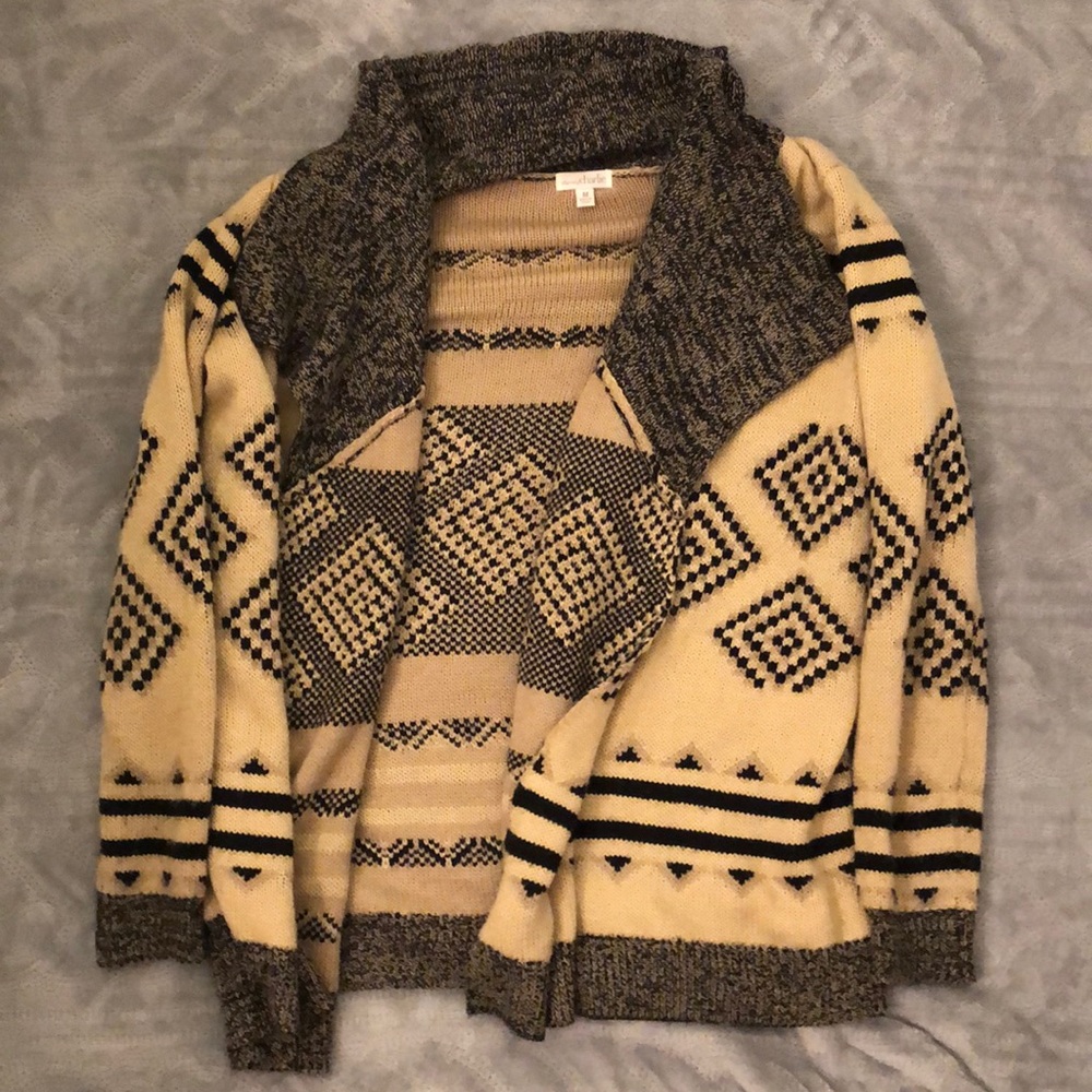 Charming Charlie oversized patterned cardigan